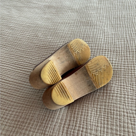 Vintage Braided Leather Clogs - Picture 5 of 9